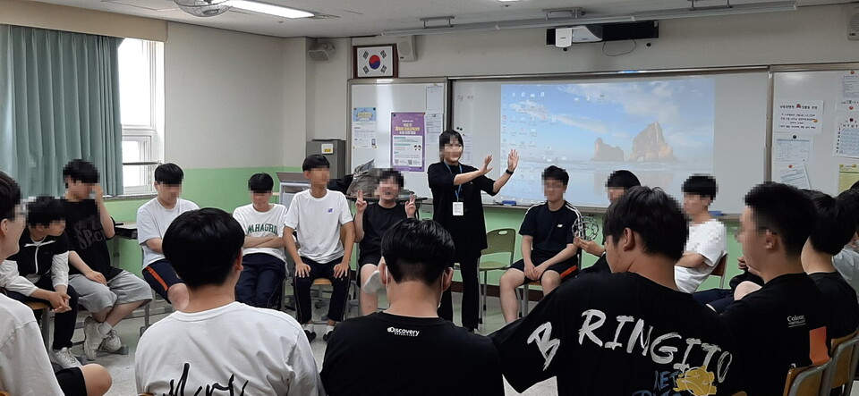 인천광역시교육청, 찾아가는 교원 연수 및 학생 관계회복 교육 실시, 사진/인천시교육청 제공