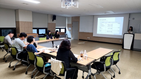 후기청소년 동아리 선정 시 2차 발표 심사 모습, 사진/군포시청소년재단 제공