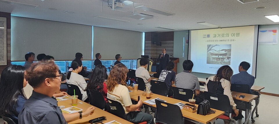 인천강화교육지원청, '100년 전 강화로의 여행' 읽·걷·쓰 프로그램 실시, 사진/인천시교육청 제공