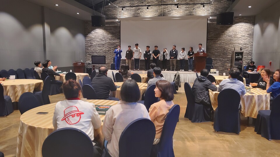 인천광역시교육청, AI융합교육대학원생이 함께하는 연합 읽걷쓰 캠프 성료, 사진/인천시교육청 제공