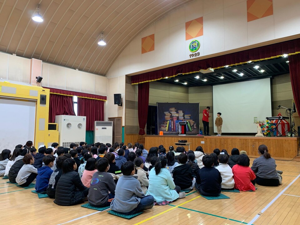 인천광역시교육청서구도서관, 동화나라 샌드북 성료, 사진/인천시교육청 제공
