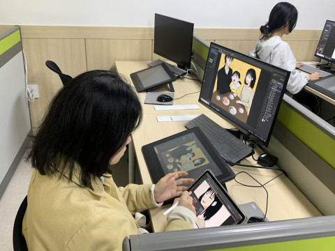 보라매 웹툰 동아리 ‘그리GO’ 활동 모습, 사진/서울특별시립보라매청소년센터 제공