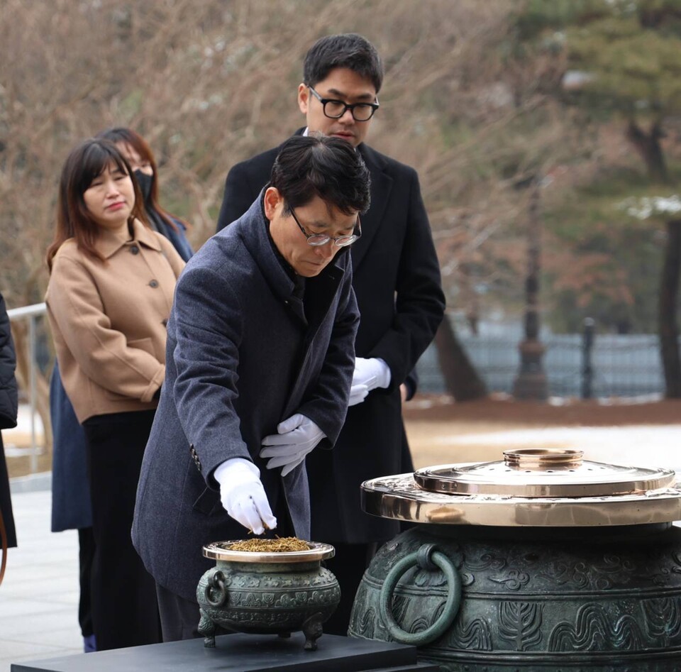 경기도율곡교육연수원, 현충원 참배로 ‘6급 미래인재 성장과정’첫 행보, 사진/경기도교육청 제공