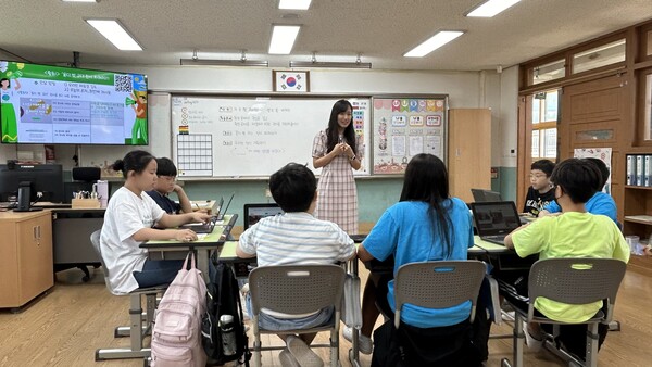 관내 초등학교 교사와 함께하는 ‘2024학년도 상반기 파주 초등 수업나눔한마당’을 운영. 사진/경기도교육청 제공