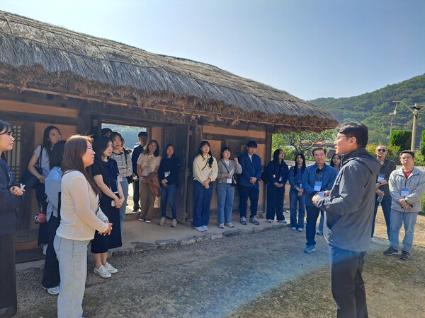 인천강화교육지원청,강화 청렴 역사·문화 탐방 연수 실시했다. 사진 / 인천광역시교육청 제공
