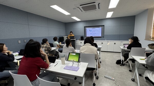 인천강화교육지원청 특수교육지원센터,‘찾아가는 열린 배움터 연수’ 실시했다. 사진 / 인천광역시교육청 제공