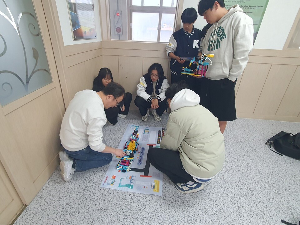 인천강화교육지원청,중3 대상 ‘나를 찾아가는 시간’ 프로그램 운영했다. 사진 / 인천광역시교육청 제공