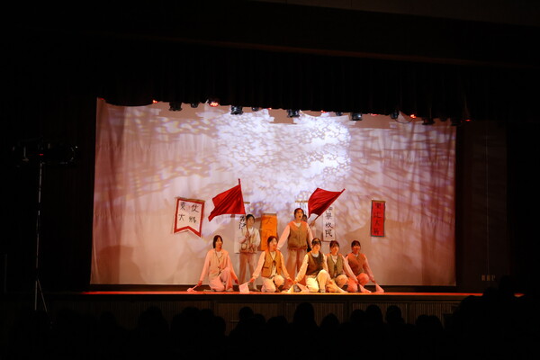 의정부여자중학교에서 학교 자율과정으로 뮤지컬 페스티벌을 개최하였다(달맞이꽃), 사진 / 의정부여자중학교 제공
