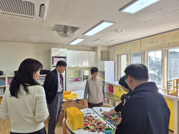 관내 전체 초등학교를 대상으로 늘봄학교 운영 특별안전점검을 실시하는 중이다, 사진 / 인천북부교육지원청 제공