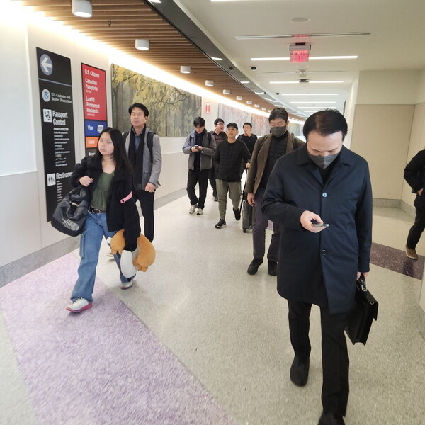 임태희 교육감이 미국 보스턴 로건 국제공항에 도착해 이동 중이다, 사진 / 경기도교육청 제공