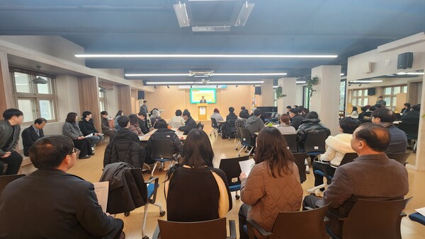 '결마루미래학교' 입학식을 진행하는 중이다, 사진 / 인천광역시교육청 제공