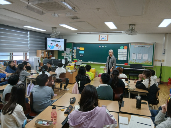 관내 초등학교 고학년 학생들을 대상으로 ‘환경보건 동행학교’를 운영 중이다, 사진 / 인천광역시청 제공