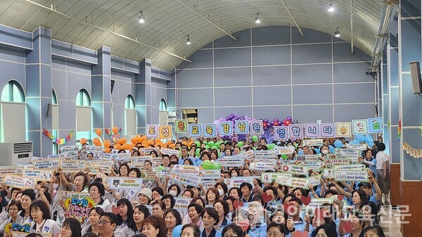 도성훈 교육감 특강에 학생들이 뜨거운 반응을 보이고 있다.