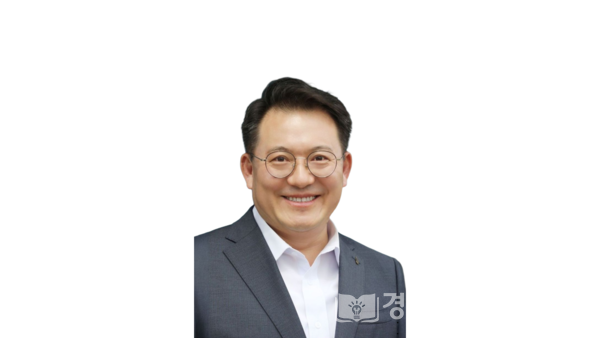 퇴직 은퇴설계 전문가 ｜LH공사 미래설계지원센터장(전) ｜ 평생교육학 박사 ｜ 논설위원 김한준