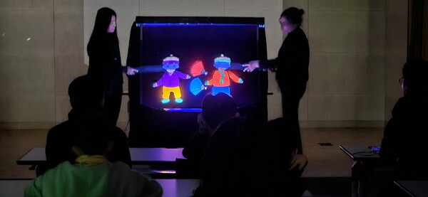 ‘2025 여름방학 장애 학생 독서‧문화 활동 지원 프로그램’을 운영 중이다, 사진 / 경기도교육청화성도서관 제공