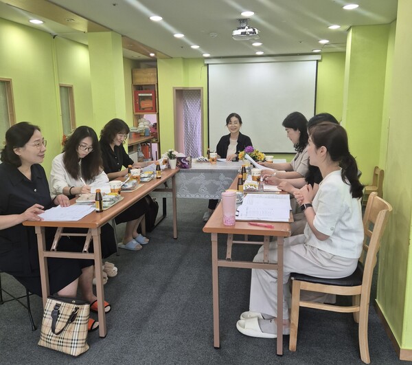 지역 기반형 유·보 이음교육 거점기관으로 선정된 33곳에 대한 맞춤형 컨설팅을 9월 8일부터 10월까지 진행 할 예정이다, 사진 / 인천광역시교육청 제공